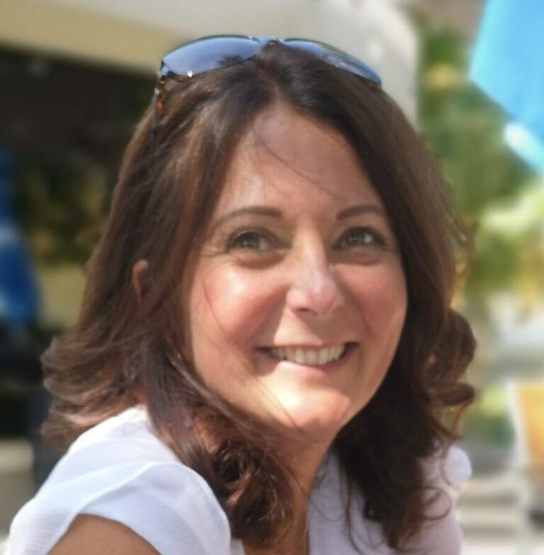 Soós-Szekeres Hajnalka